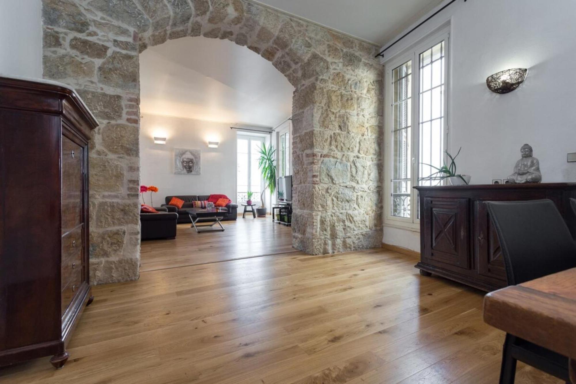 Etats Unis 892 - Spacious Flat On Sea Front Wac Leilighet Nice